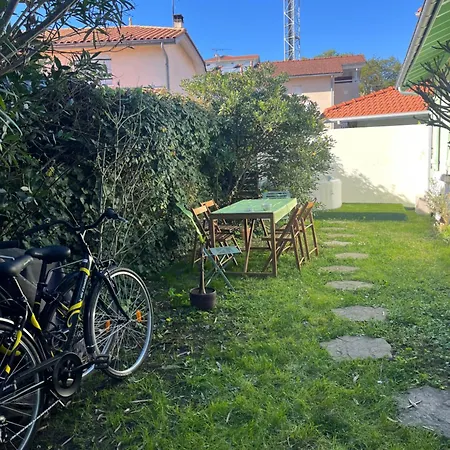 Maison T3 Mitoyenne Avec Jacuzzi Et Jardin Prázdninový dům Arcachon